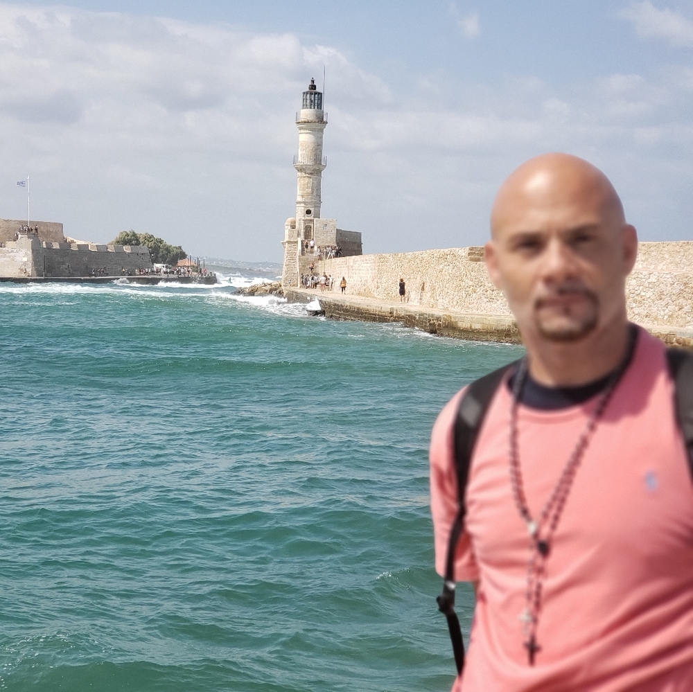 Meet your Posher, Michelo